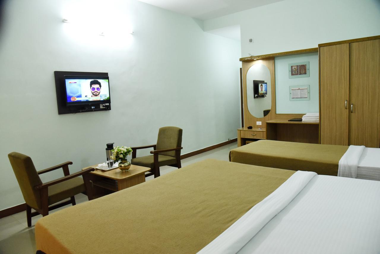 Subrahmanya Slr Residency酒店 外观 照片